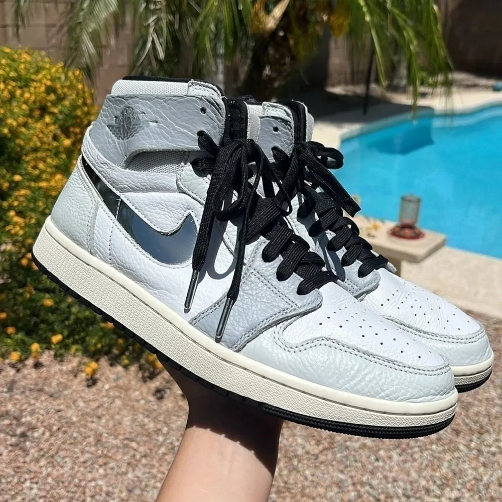 NIKE AIR JORDAN 1 Zoom Sneakers!